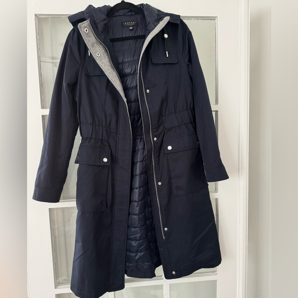 Shelli Segal women’s coat NEW size small!